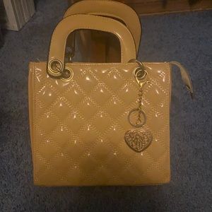 Sold ⭐️Cute Little Purse⭐️